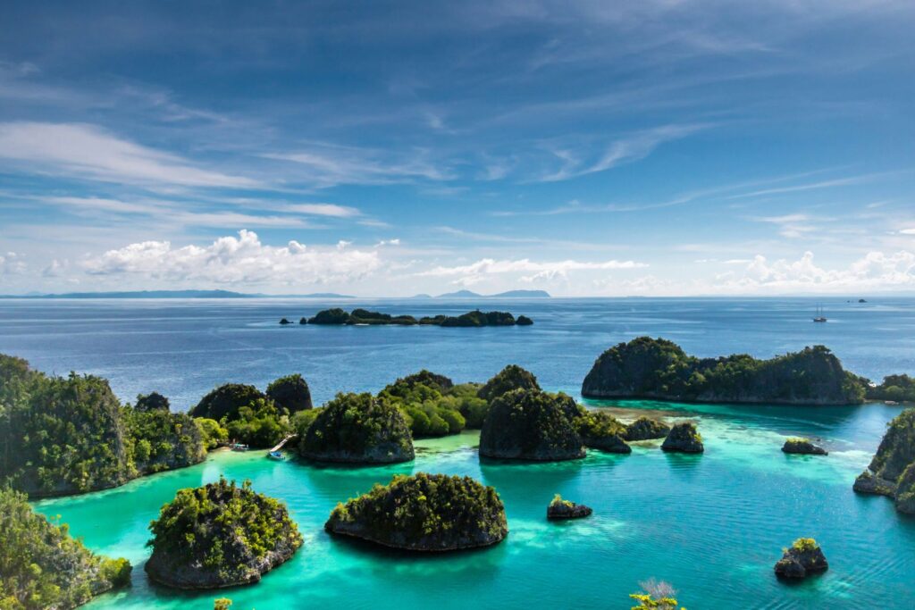 THE BEST ISLANDS IN INDONESIA 3 indo 3
