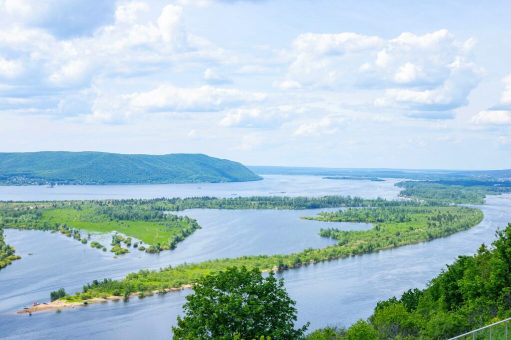 alexey cMMLy ELR3o unsplash